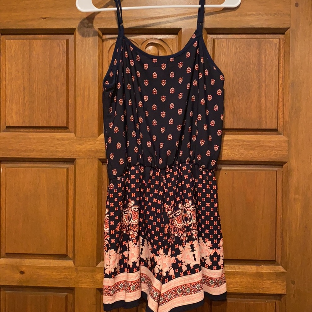 Romper - Picture 4 of 5
